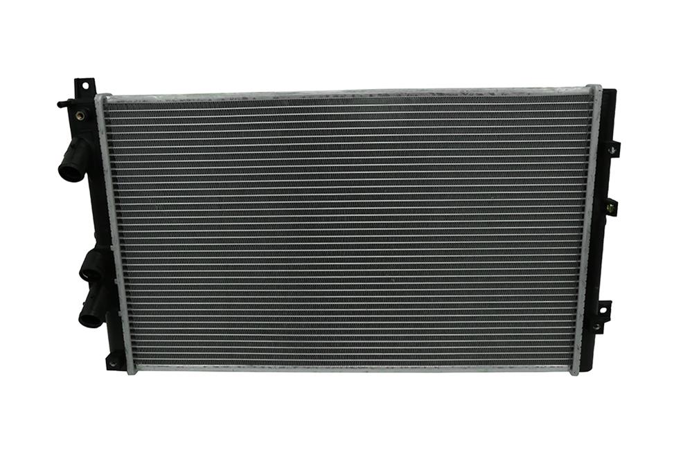 TA-1301100B BYD Mobil BYD Surui radiator Aluminium suhu tinggi pada tangki air